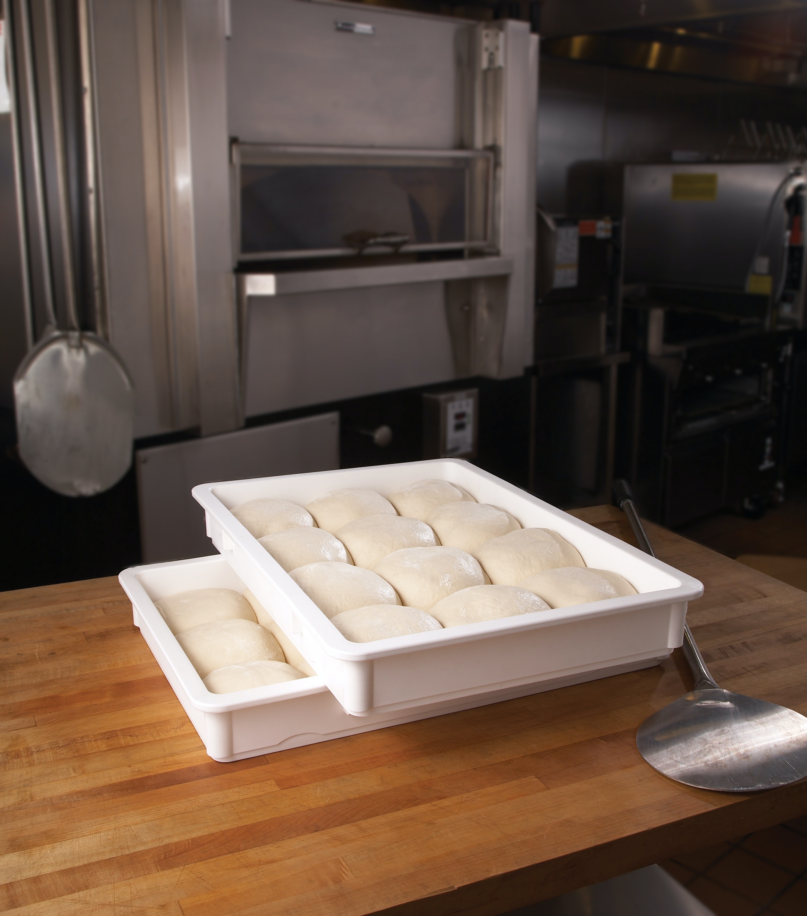 Přepravka na pizzu 460 × 660 × 76 mm